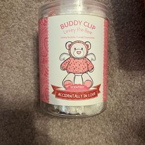 Valentines Bear Scensty Clip